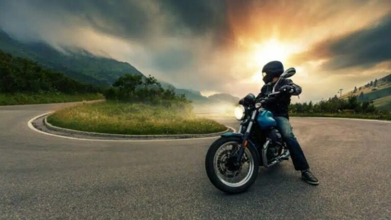 9 Tips For Handling a Motorcycle Breakdown